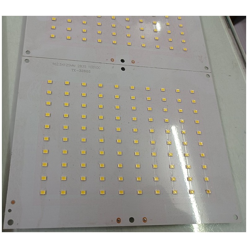 Wholesaler of GM model floodlight mcpcb